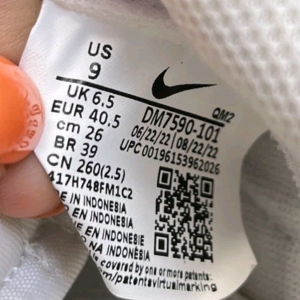 Nike White Athletic Shoes
